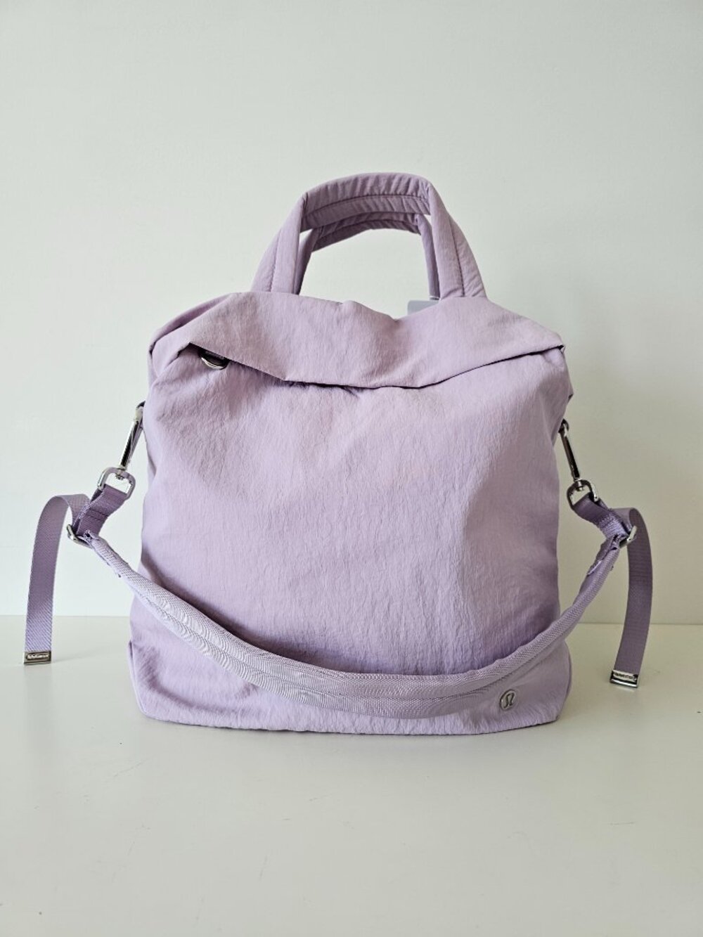 NWT LULULEMON LLAY/SLVR Lilac On My Level Shoulder Cross-Body Tote Bag OS, 20L